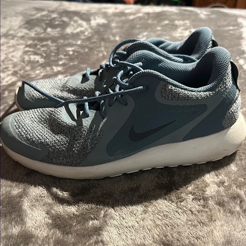 Nike Blue Athletic Shoes